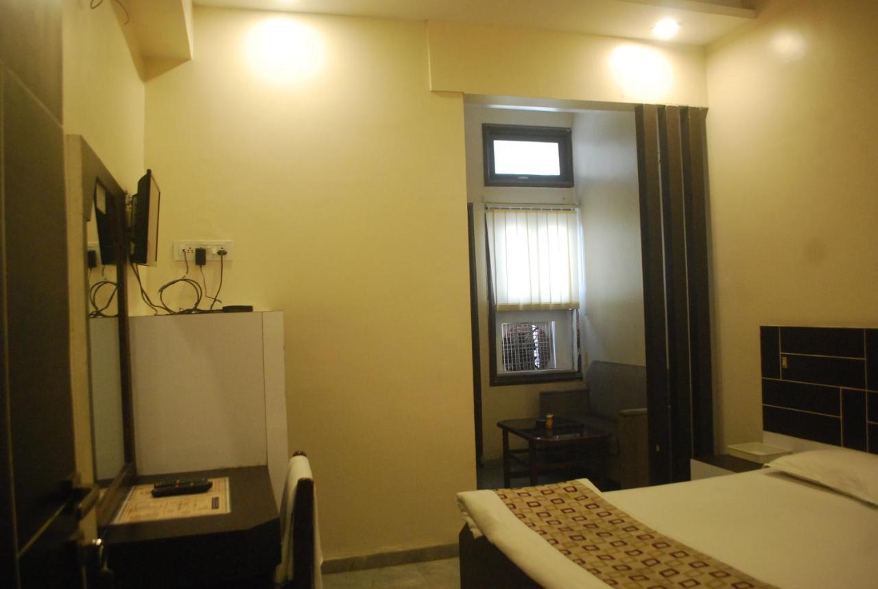 Hotel New Sunder Indore Eksteriør billede